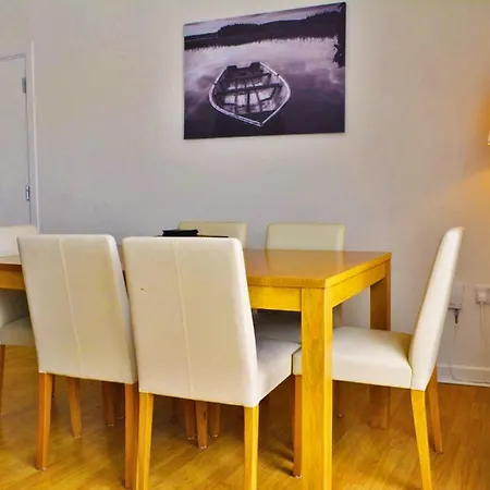 Merchants Road Apartament Galway